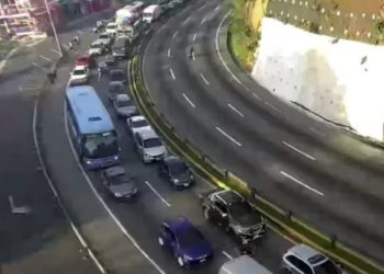 Accidente en Ruta Interamericana Causa Tráfico Congestionado en Mixco