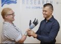 Acoplan una revolucionaria mano biónica con inteligencia artificial