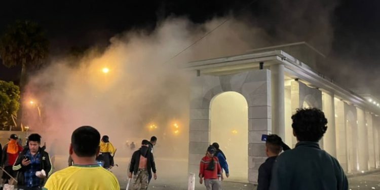 Acusados de actos en manifestaciones en el centro histórico salen de prisión bajo fianza