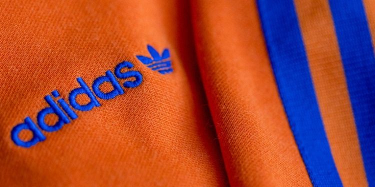 Adidas y Nike otra vez en disputa judicial por las rayas laterales en ropa deportiva