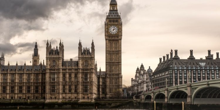 Advierten que la crisis del costo de vida en el Reino Unido acortará vidas