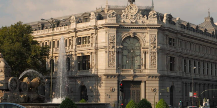 Advierten que la economí­a española se ralentizará y la inflación durará más tiempo de lo esperado