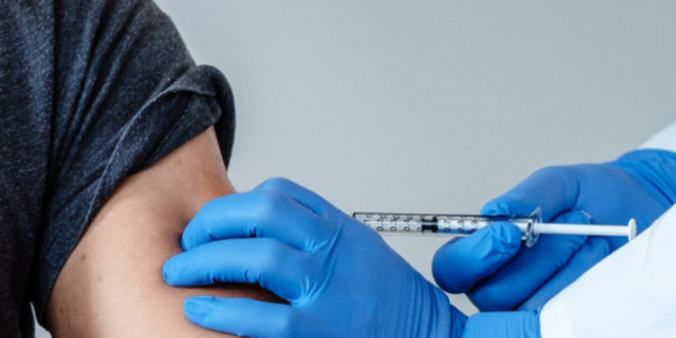 Aerolíneas estadounidenses se preparan para transportar las vacunas a América Latina