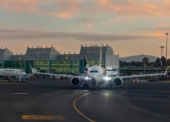 Aeroméxico suspende vuelos a Ecuador tras crisis diplomática