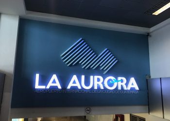 Aeropuerto Internacional La Aurora en condiciones deplorables según autoridades de gobierno