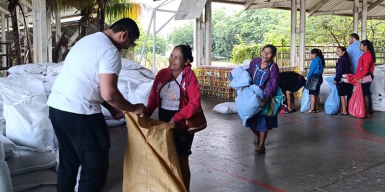 Agricultura distribuirá raciones alimenticias a familias afectadas por la tormenta Sara