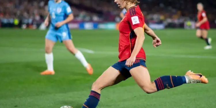 Aitana Bonmatí y Vinicius ganan premio The Best de la FIFA