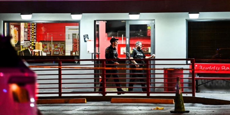 Al menos 10 heridos en un tiroteo en Miami