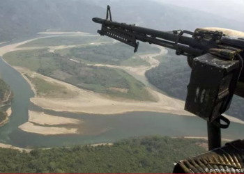 Al menos 18 personas mueren en presunto ataque terrorista en Perú