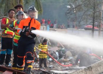 Al menos 20 muertos en Tailandia por explosión en fábrica