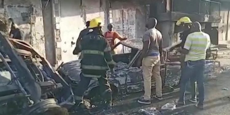 Al menos 50 muertos en explosión de camión cisterna en Haití­