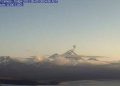 Alaska registra la erupción de tres volcanes que arrojan lava y ceniza