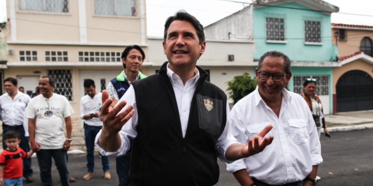 Alcalde capitalino inaugura el Centro de Bienestar Respiratorio No. 44
