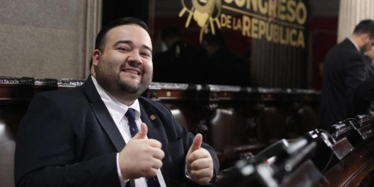 Alcalde de La Unión, Zacapa, acusa a diputado Julio Portillo de exigir parte de fondos públicos