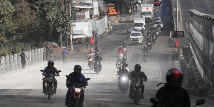 Alcalde de Villa Nueva pide al Ministro de Comunicaciones revisar cavernas para prevenir hundimientos