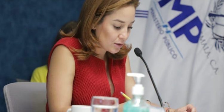 Alejandra Carrillo seguirá en el Instituto de la Víctima