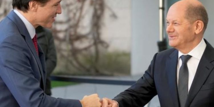 Alemania, contraria al enví­o de aviones de combate de la OTAN a Ucrania