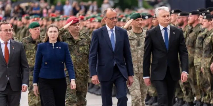 Alemania lista para defender la OTAN con brigada en Lituania