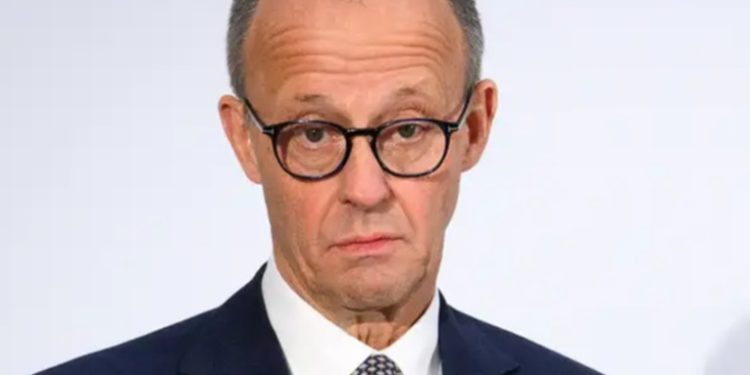 Alemania: Merz quiere prohibir ingreso de indocumentados