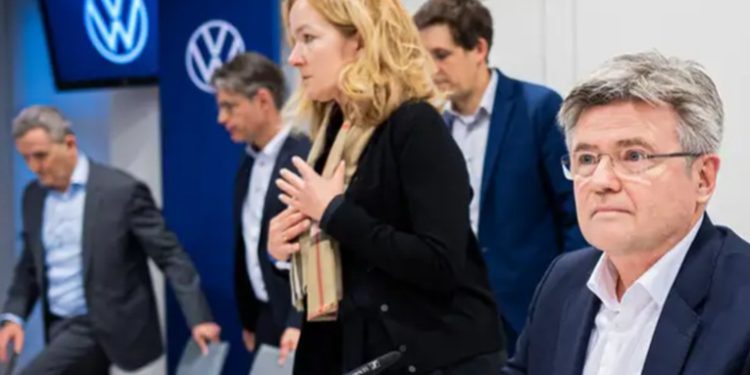 Alemania: Volkswagen y sindicatos llegan a un acuerdo