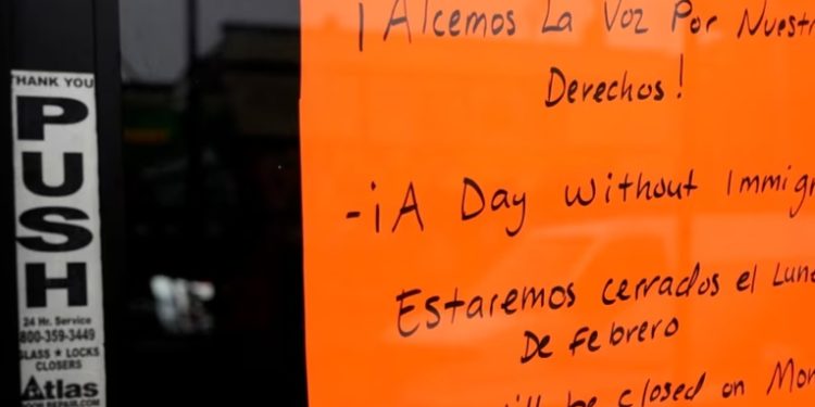 Algunos negocios en EEUU cierran en 'día sin inmigrantes', pero muchos no pueden perder ingresos