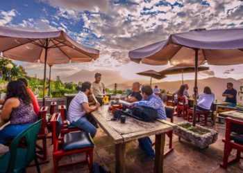 Alta afluencia de personas se esperan en restaurantes y centros comerciales por el dí­a del padre