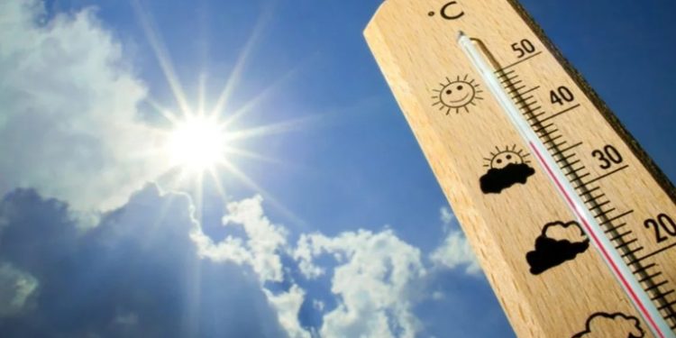 Altas temperaturas persistirán por 10 días mientras llega la temporada de lluvias, advierte Insivumeh