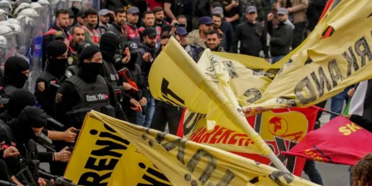 Altercados en manifestaciones por Día del Trabajador