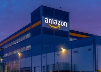 Amazon comenzará a entregar los pedidos de sus clientes en una comunidad californiana por medio de drones