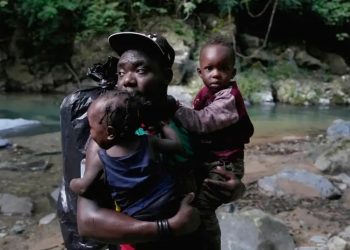 América Latina bate récord de niños y niñas migrando en 2023
