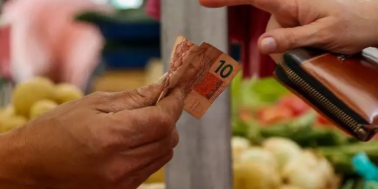 América Latina consigue disminuir la deuda pública