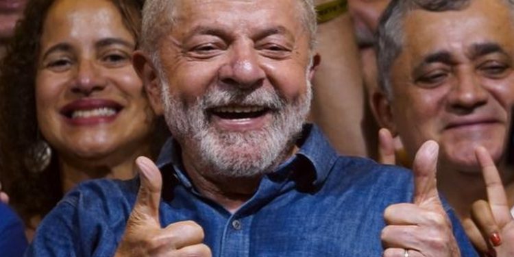 América Latina y el mundo felicitan a Lula por su victoria electoral en Brasil