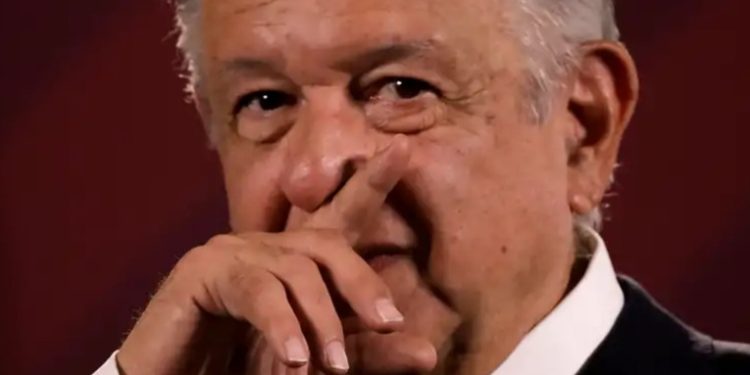 AMLO no reconoce triunfo de Maduro y dice esperar las actas