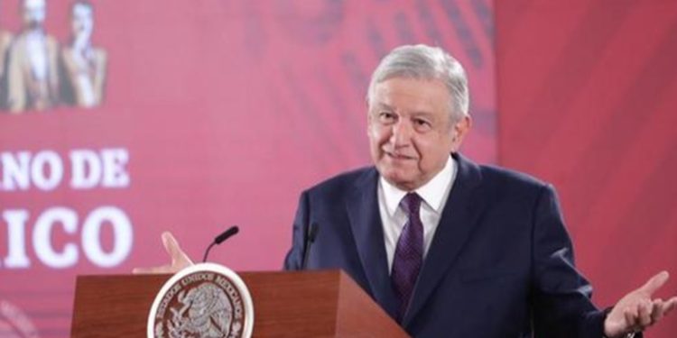 AMLO revela pacto de silencio sobre el muro entre él y Trump