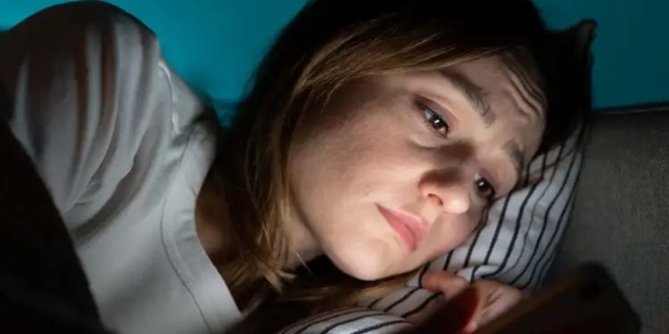 ¿Ansiedad por no tener el celular? Puede que sufra nomofobia