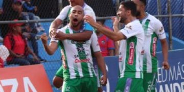 Antigua GFC remonta ante Municipal y avanza a semifinales del Torneo Apertura 2024