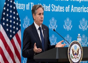 Antony Blinken dice desde Berlí­n que Rusia revive la Guerra Frí­a con sus amenazas a Ucrania