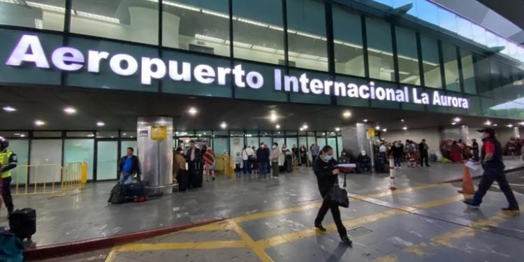 Anuncian el cambio de las fajas transportadoras de equipaje en el Aeropuerto La Aurora
