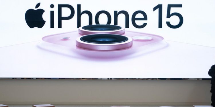 Apple explica por qué se sobrecalienta el iPhone 15