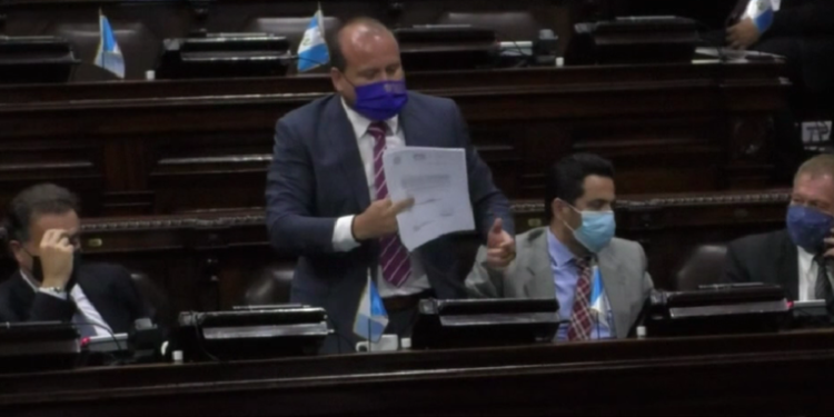 Aprueban aumento a la alimentación escolar