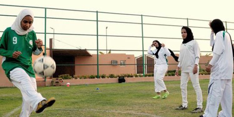 Arabia Saudita lanzará un campeonato de fútbol femenino