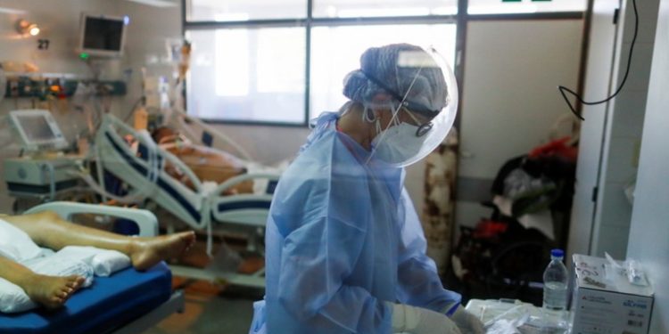 Argentina confirma un caso del llamado 'hongo negro' asociado al covid-19