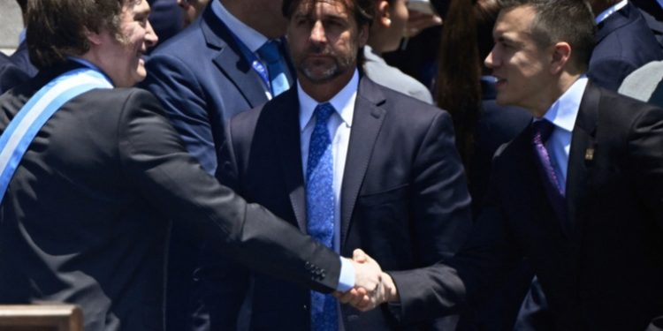 Argentina estaría dispuesta a enviar ayuda militar a Ecuador