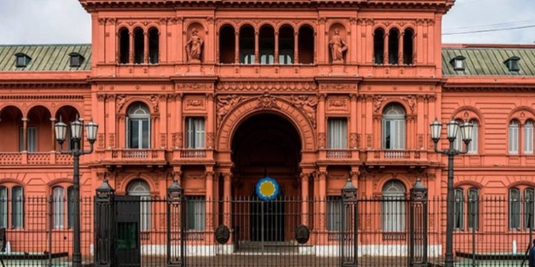 Argentina extiende medidas anticovid hasta el 6 de agosto