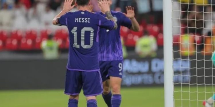 Argentina mostró su poderí­o ante Emiratos írabes Unidos