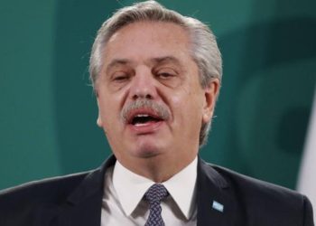 Argentina propone canje de deuda por protección climática