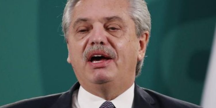 Argentina propone canje de deuda por protección climática