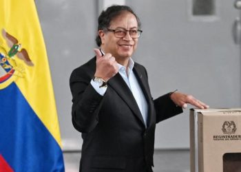 Arrancan comicios en Colombia para elegir cargos regionales