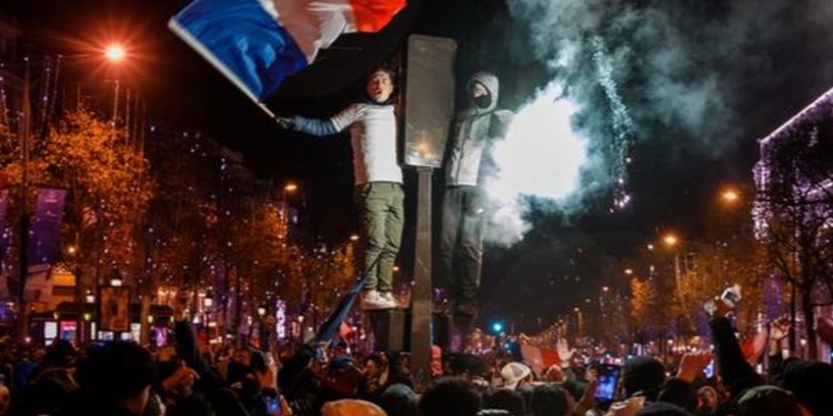 Arrestan a 227 personas en disturbios en Francia tras final del Mundial