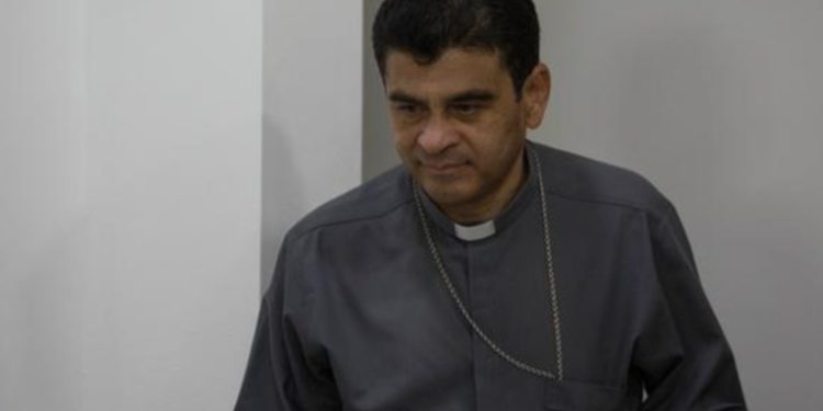 Arrestan a obispo y sacerdotes de Nicaragua en asalto a Palacio Episcopal de Matagalpa